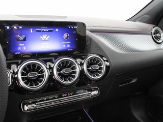 MERCEDES EQA 250 BEV 71KWH EQA 250+ AMG NIGHT EDITION AT 190 5P