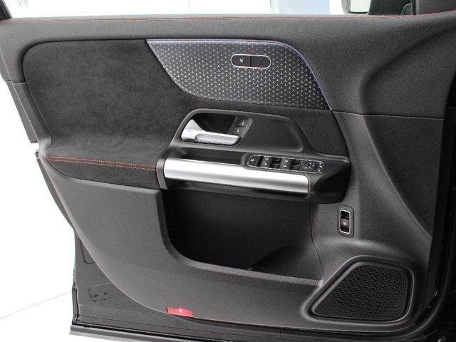 MERCEDES EQA 250 BEV 71KWH EQA 250+ AMG NIGHT EDITION AT 190 5P