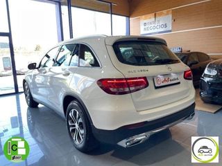 MERCEDES GLC 220 d 4Matic Business