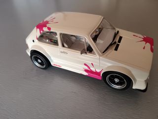 Scalextric Golf Blanco con Diseño