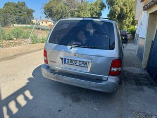 KIA Carnival 2003