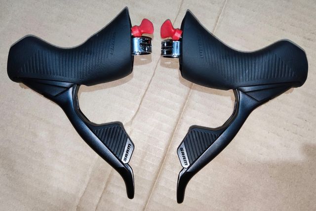 Sram Rival AXS - Grupo de carretera