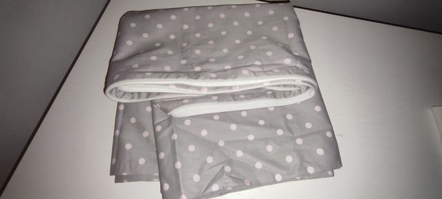 Funda protectora para cuna