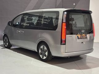 Hyundai Staria 2.2 CRDI 9S