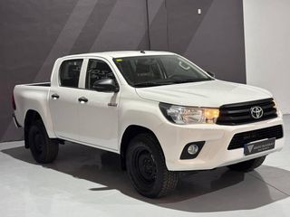 Toyota Hilux 2.4 D-4D Cabina Doble