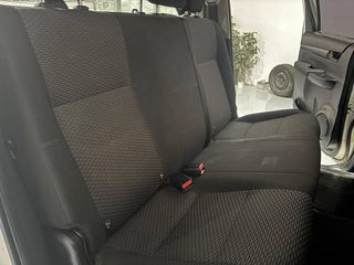 Toyota Hilux 2.4 D-4D Cabina Doble