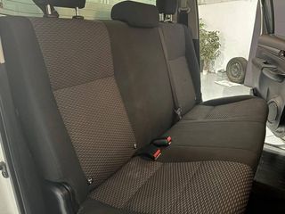 Toyota Hilux 2.4 D-4D Cabina Doble
