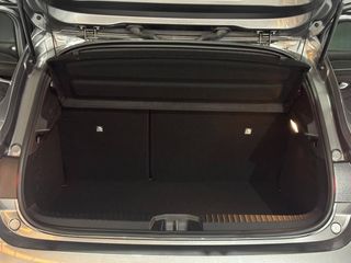 Renault Clio full hybrid E-Tech 145 (103Kw)