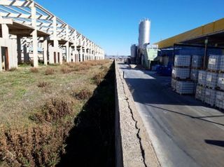 Nave industrial en venta en Quer