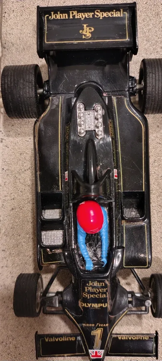 Coche Scalextric Lotus JPS Nº1