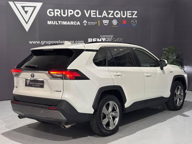 Toyota RAV4 2020, foto 7