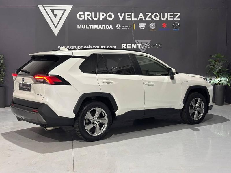 Toyota RAV4 2020, foto 9
