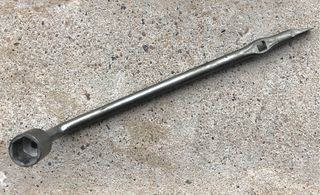 Llave ruedas coche 21