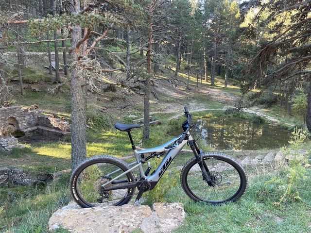 KTM MACINA KAPOHO PRO Talla L