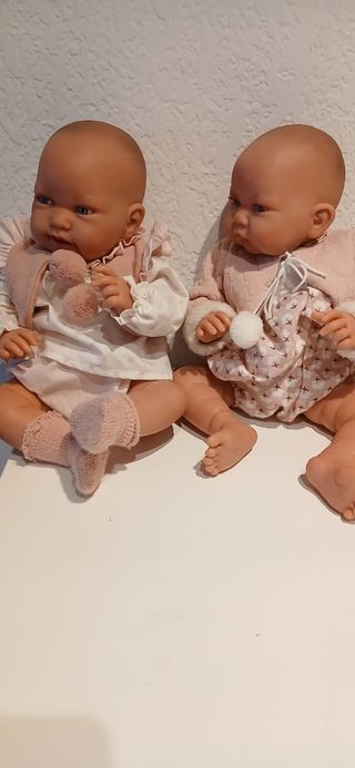 Muñeca bebé realista