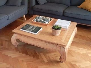 Mesa de centro de madera rústica
