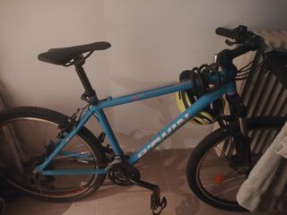 Bicicleta Rockrider Explore 500 B'TWIN