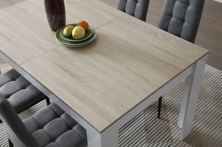 Mesa de salón extensible de madera