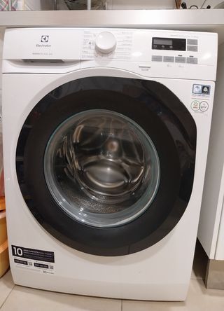 Lavadora Electrolux 9kg SensiCare 600 Garantia2026