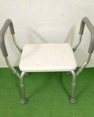 Silla ducha, hasta 100kg, Mobiclinic
