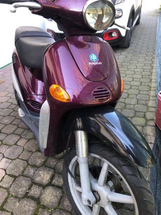Piaggio Liberty Scooter