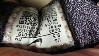 Nike originales Vomero 5 Talla 43 Gris