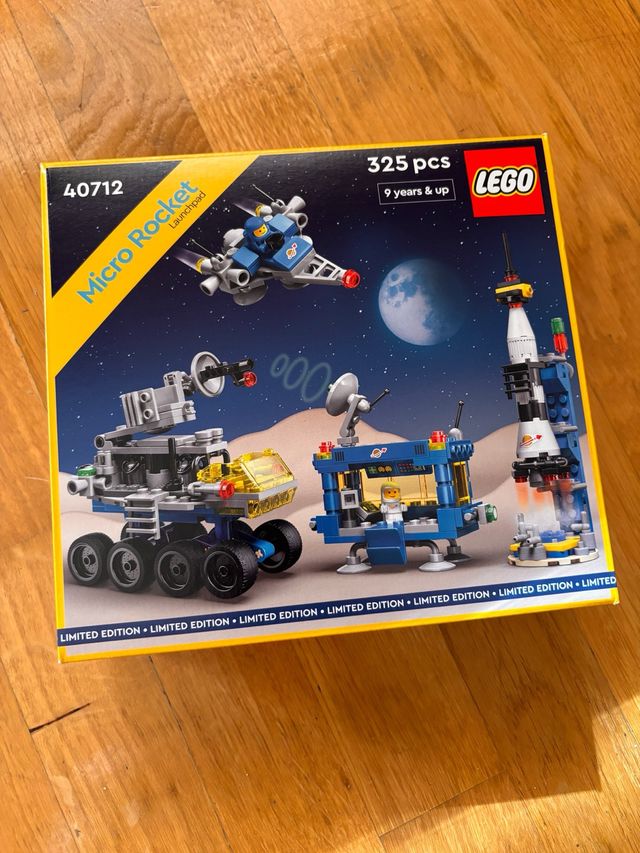 LEGO 40712 Micro Rocket Launchpad
