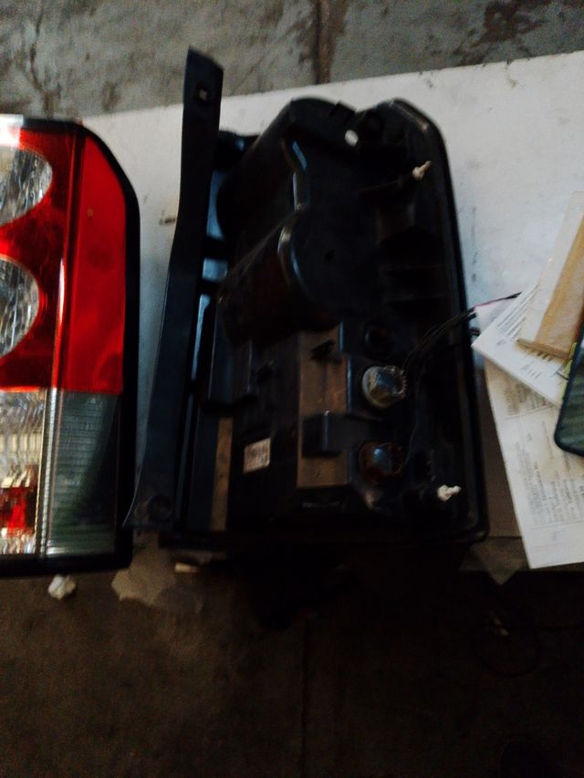 Piloto trasero Land Rover