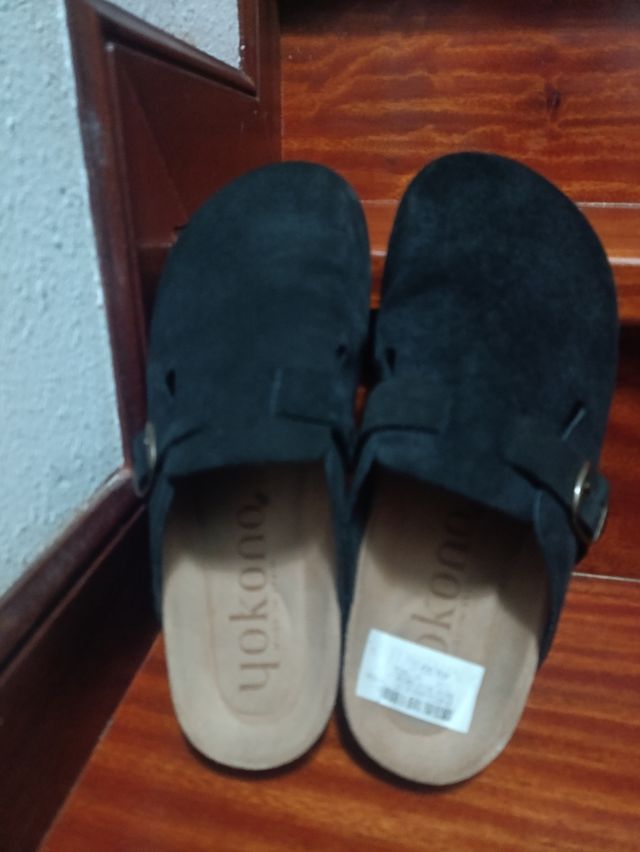 Zuecos Yokono negros talla 37