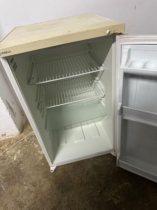 Nevera Indesit