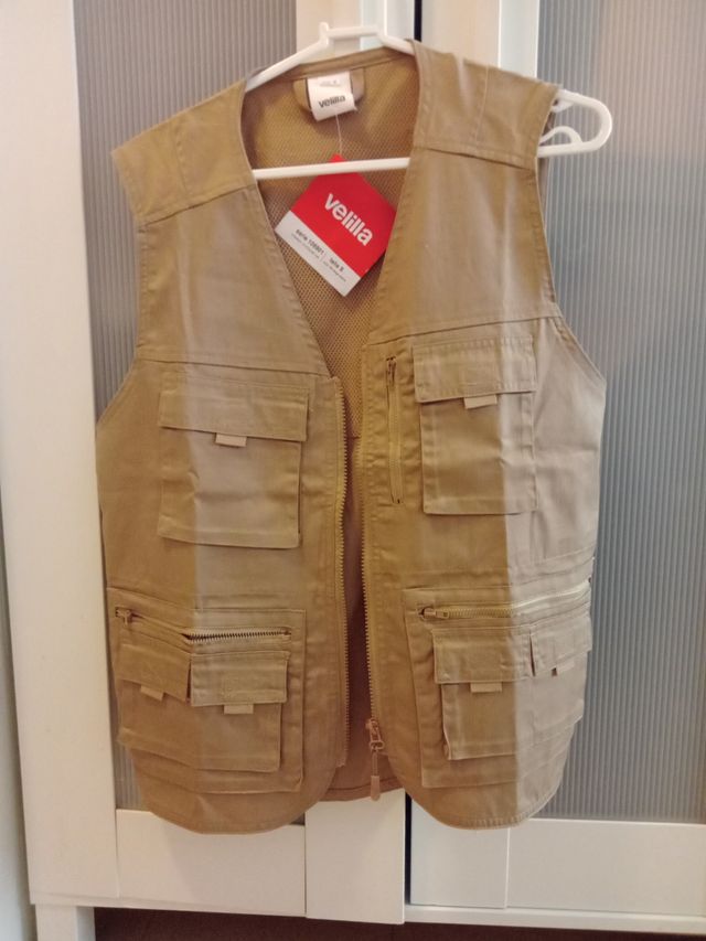 Chaleco beige nuevo