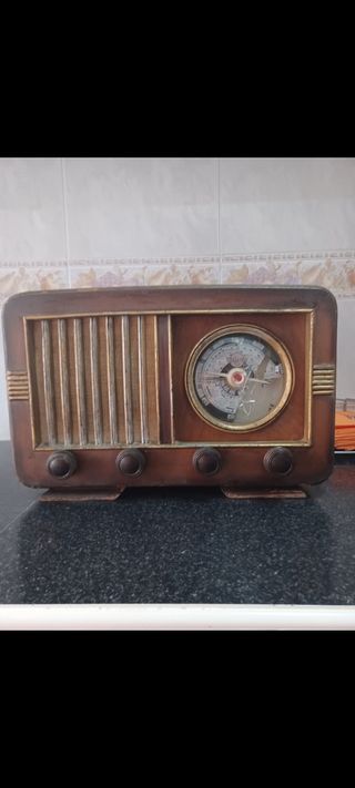 Radio Antigua Bertran Modelo 844