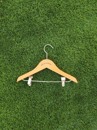 Perchas madera Neck & Neck niños