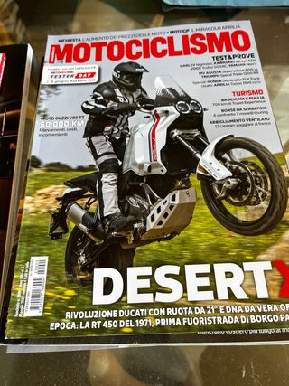 Rivista motociclismo, numero 5 maggio 22