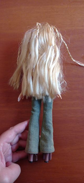 Bambola Bratz Cloe con accessori