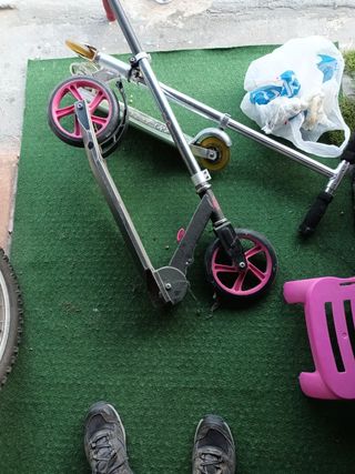 2 Patinetes infantiles