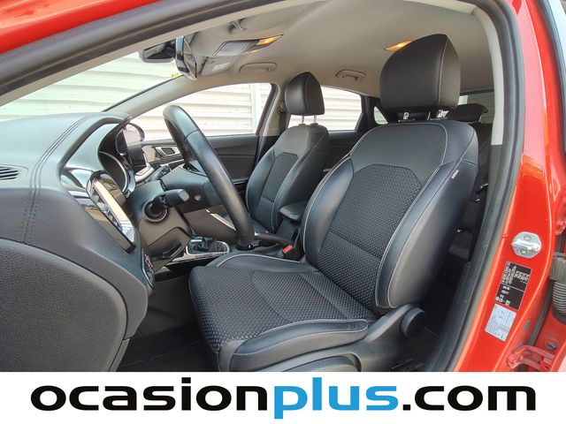 Kia Ceed 1.4 CVVT Tech 74 kW (100 CV)