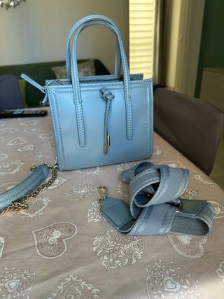 Borsa Zara nuova azzurra mai usata 