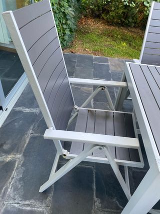 Conjunto mesa y 6 sillas de jardín