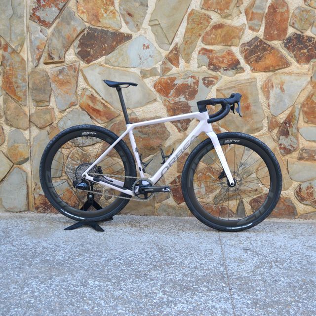 Bicicleta Orbea Terra M21eTEAM1X 2024 ZIPP ED TM