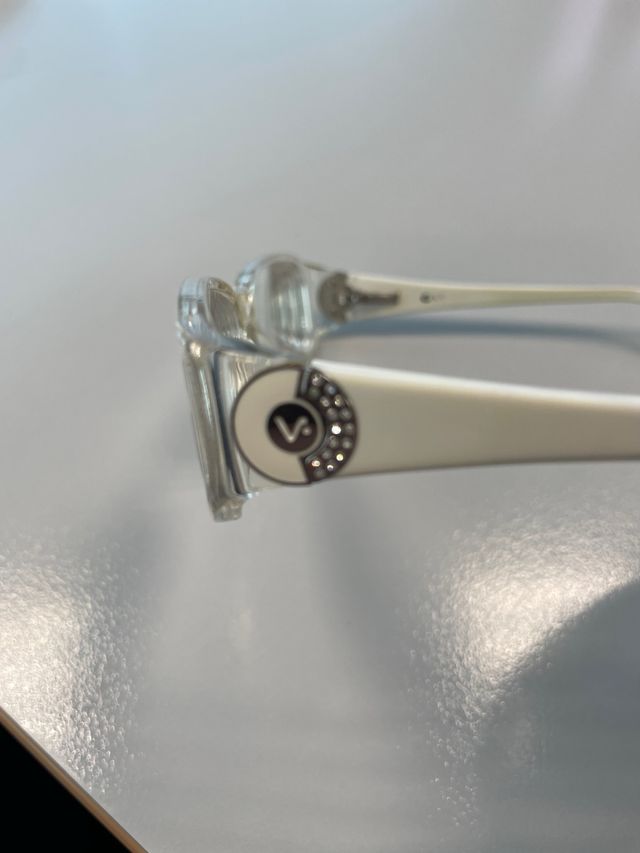 Gafas Vogue transparentes y blancas miopía