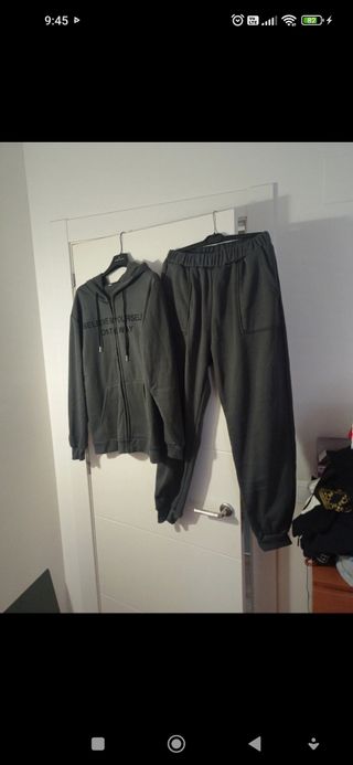 Chándal gris hombre