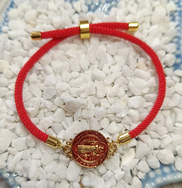 Pulsera San Benito Cordón Lino