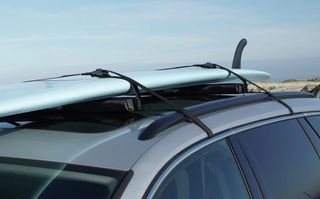 Baca coche hasta 3 tablas de surf Surf Logic