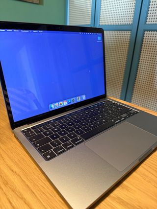 MacBook Pro 13 Plata/Gris Espacial