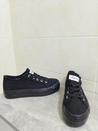 Sneakers Australian nere donna