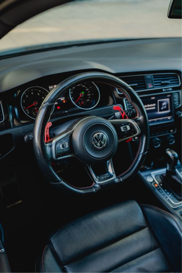 Volkswagen Golf 2013