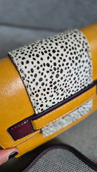Bolso Parfois amarillo con estampado