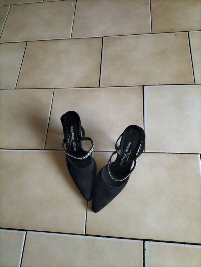 Zapatos Stephane Kélian ante con tira brillante