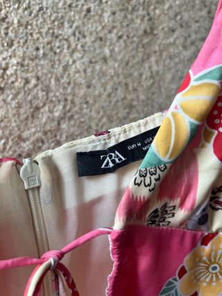 Vestido tirantes raso estampado floral rosa Zara